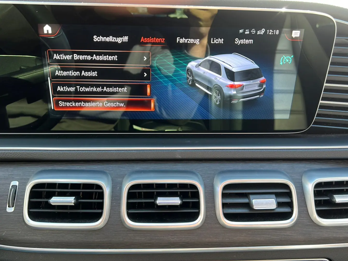 GLE 350 de Distro AHK 360 ele.Sitz VZ VollLeder