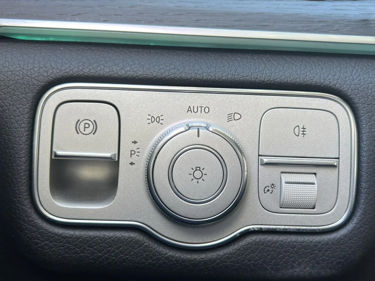 GLE 350 de Distro AHK 360 ele.Sitz VZ VollLeder