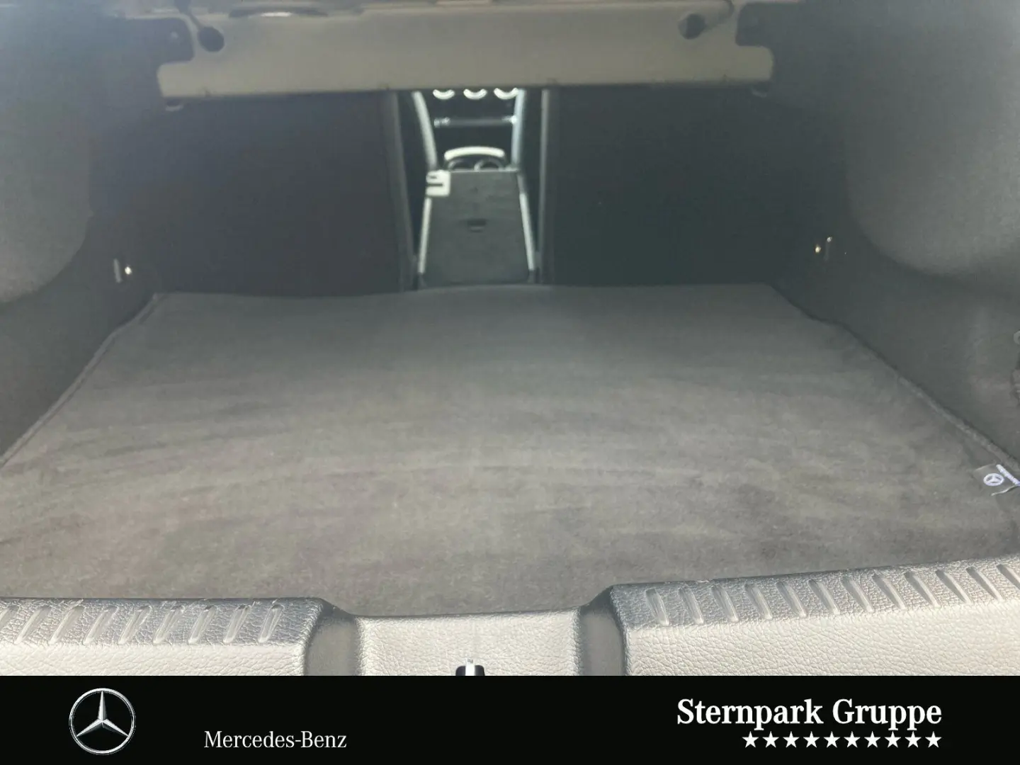 CLA 250 4M AMG Premium Memory Burmester 360  18