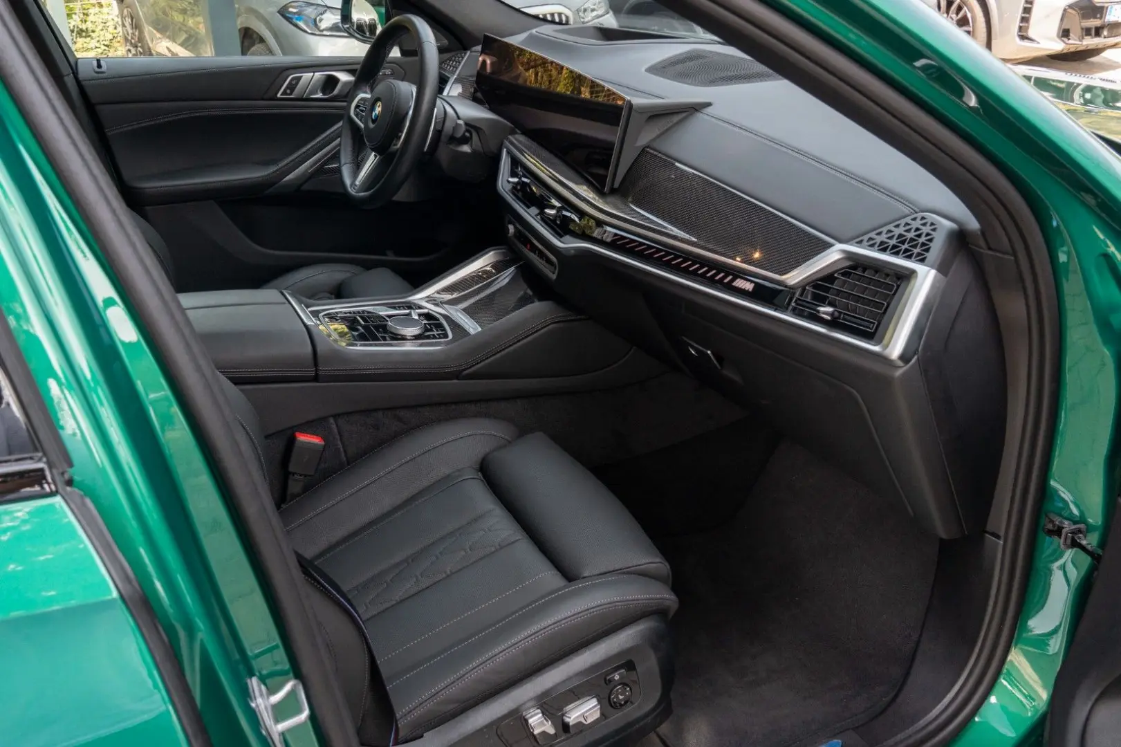 X6 M60i DR.ASS.PRO.360 .PANORAMA.LED.H K.22