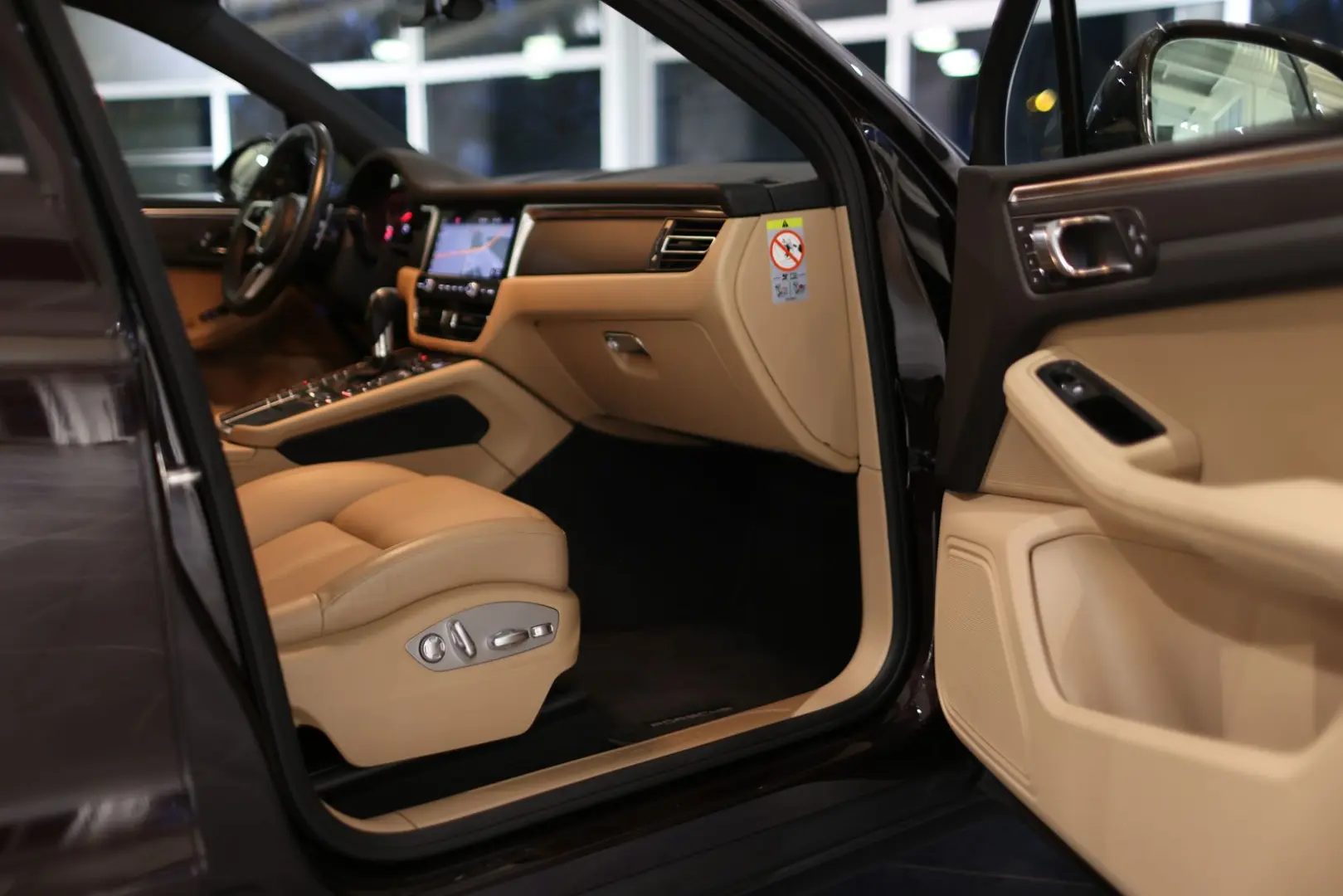 Macan 1. BESITZ   14-WEGE   20-ZOLL-TURBO   DAB