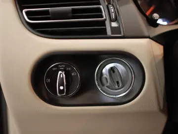 Macan 1. BESITZ   14-WEGE   20-ZOLL-TURBO   DAB