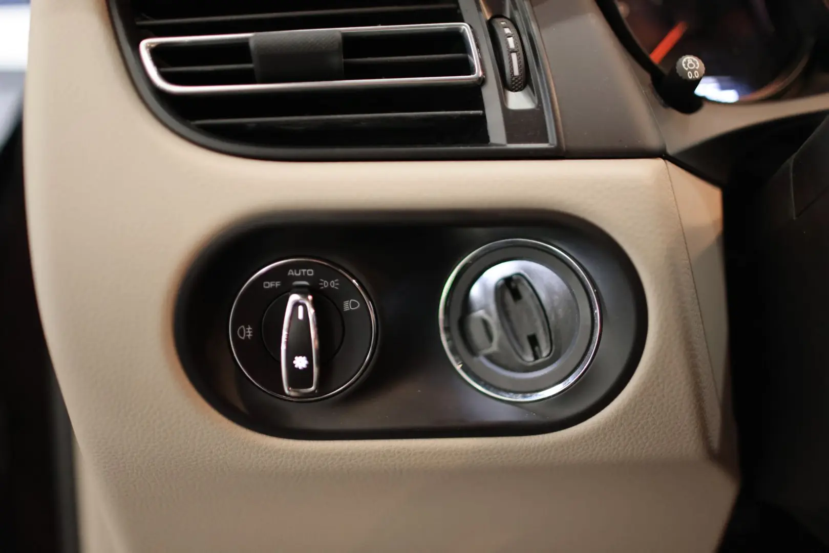 Macan 1. BESITZ   14-WEGE   20-ZOLL-TURBO   DAB