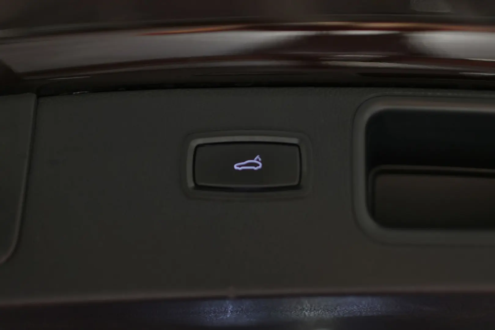 Macan 1. BESITZ   14-WEGE   20-ZOLL-TURBO   DAB