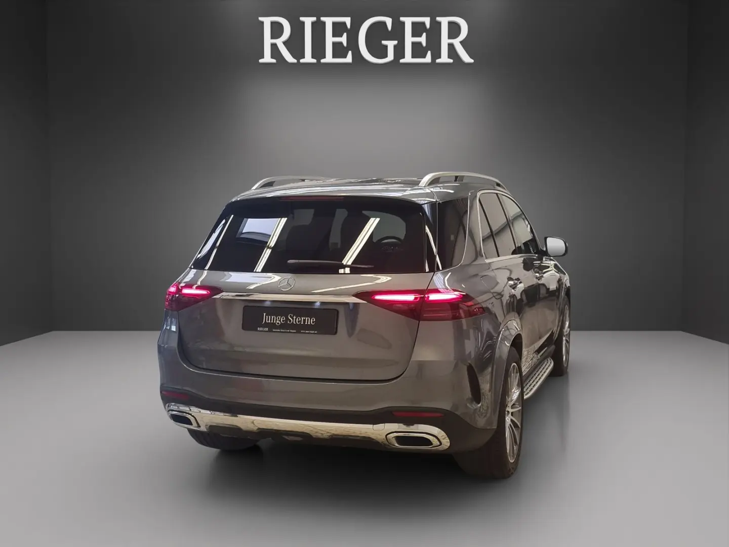 GLE 300 d 4M AMG Airmatic AHK MEMORY Alarm 21