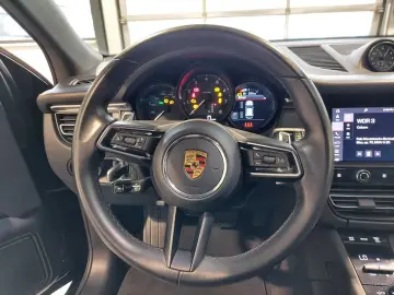 Macan 2.0T  360  Navi LED ACC