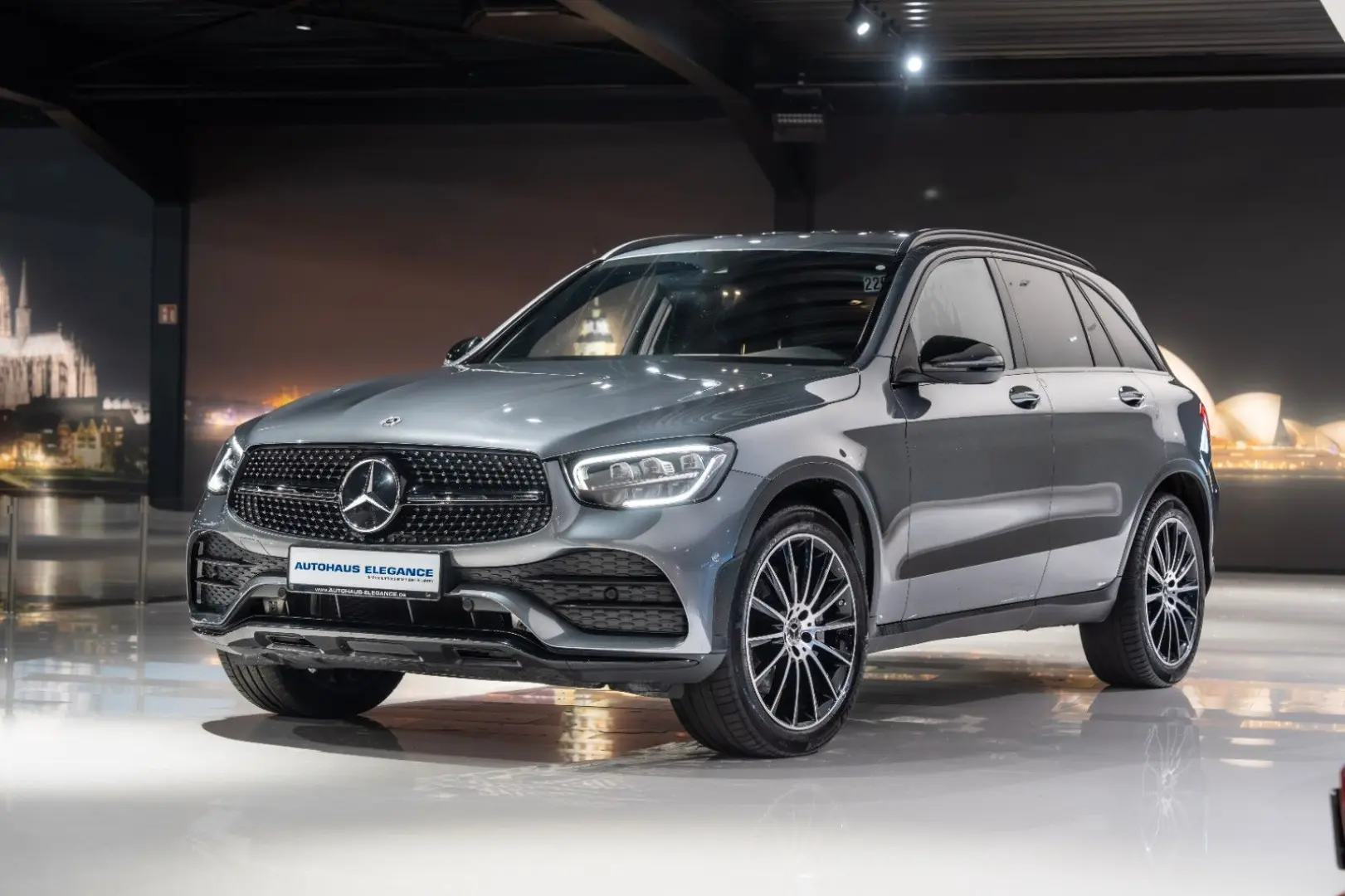 GLC 400d 4Matic AMG-LINE NIGHT LED 20 LM DAB AHK