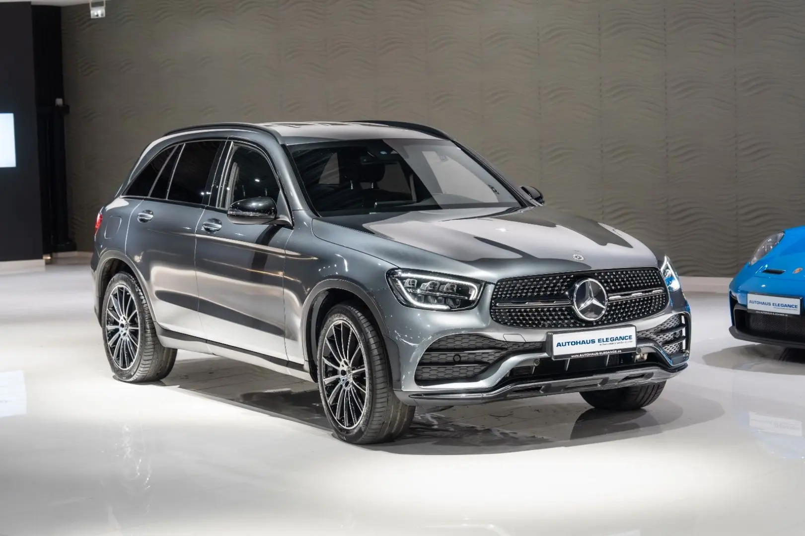 GLC 400d 4Matic AMG-LINE NIGHT LED 20 LM DAB AHK