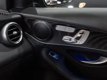 GLC 400d 4Matic AMG-LINE NIGHT LED 20 LM DAB AHK