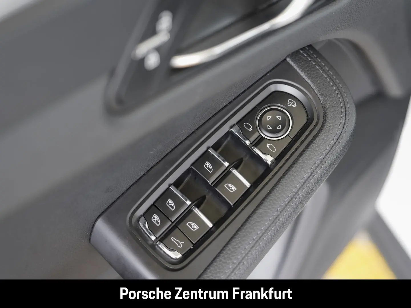 Macan Rückfahrkamera nur 1-Hand LED-Scheinwerfer