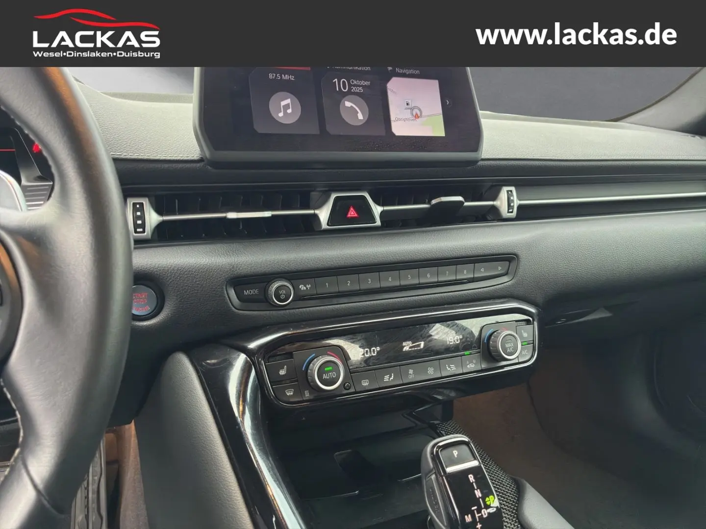 Supra Legend 3.0 HUD AD Navi Leder Memory Sitze