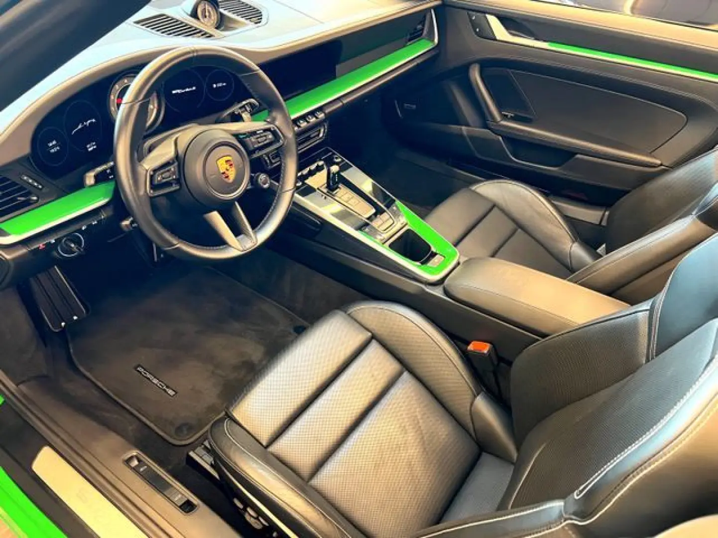 992 Turbo S Cabrio Individual 12 M Approved 19%