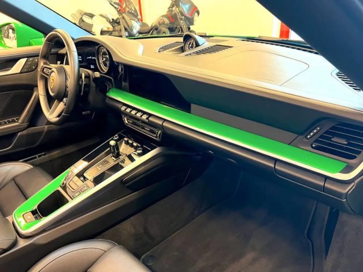 992 Turbo S Cabrio Individual 12 M Approved 19%