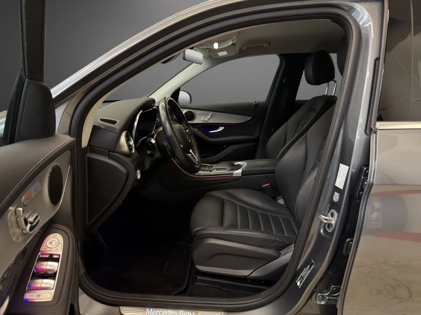 GLC 300 de 4M MEMORY Sitzklima HUD AHK 360