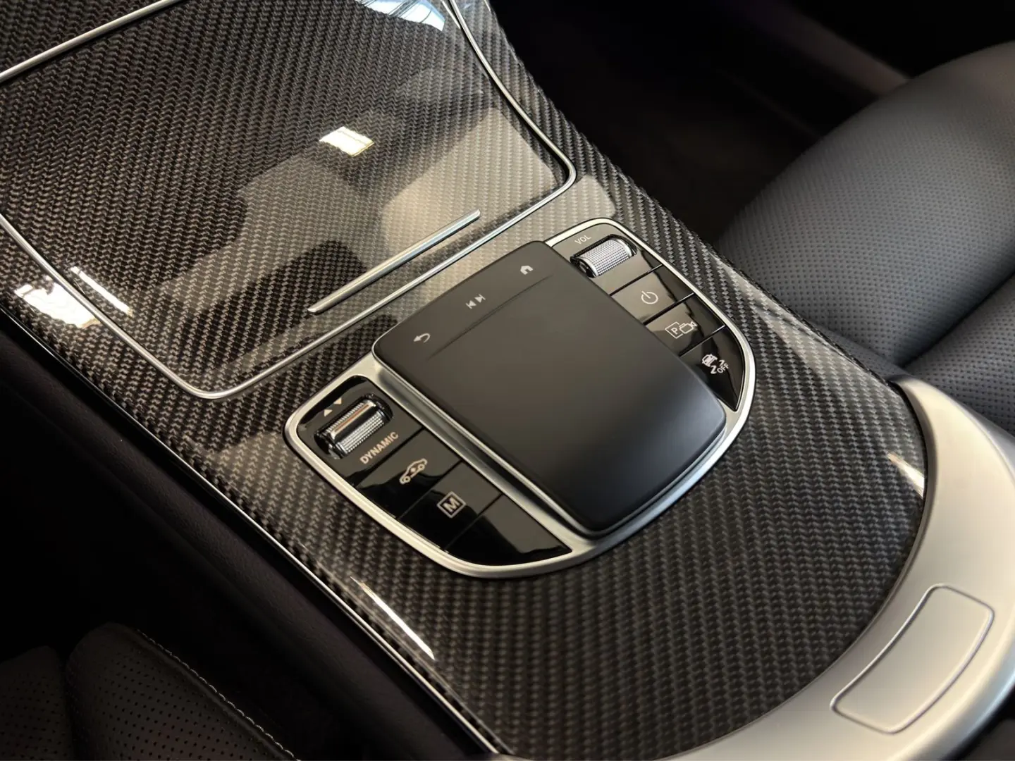 GLC 300 de 4M MEMORY Sitzklima HUD AHK 360