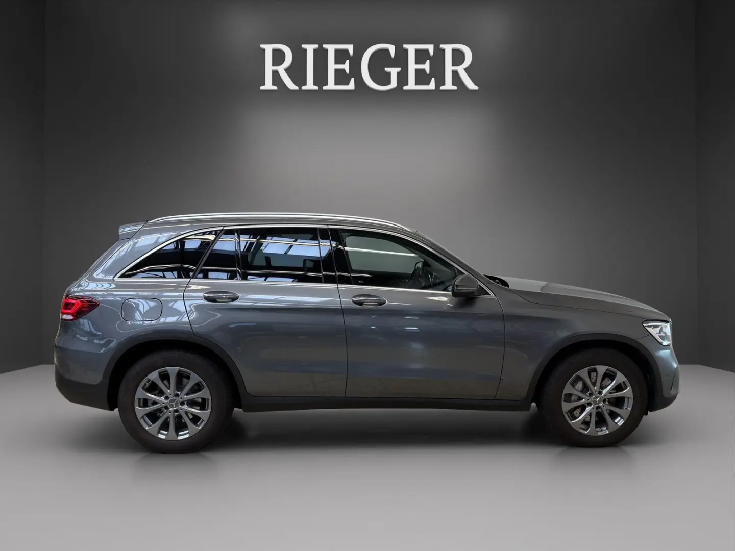 GLC 300 de 4M MEMORY Sitzklima HUD AHK 360