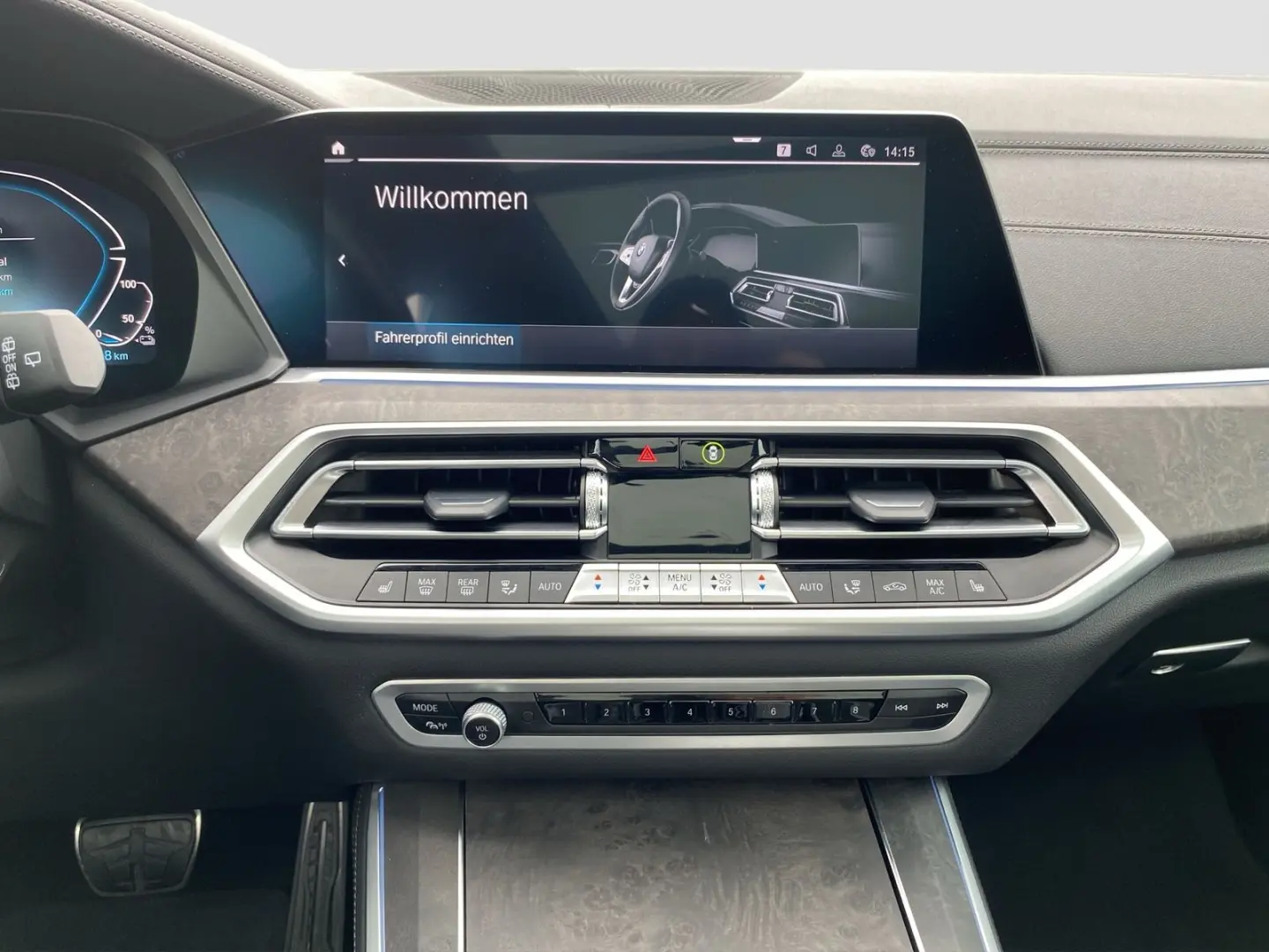 X5 xDrive 45e (M-Sport Navi AHK Pano HUD HK ACC)