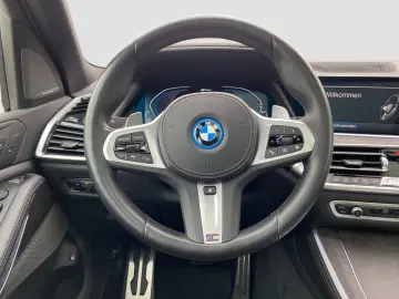 X5 xDrive 45e (M-Sport Navi AHK Pano HUD HK ACC)