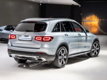 GLC 400d 4Matic AIRMATIC EXCLUSIVE-INTER. 19 LM