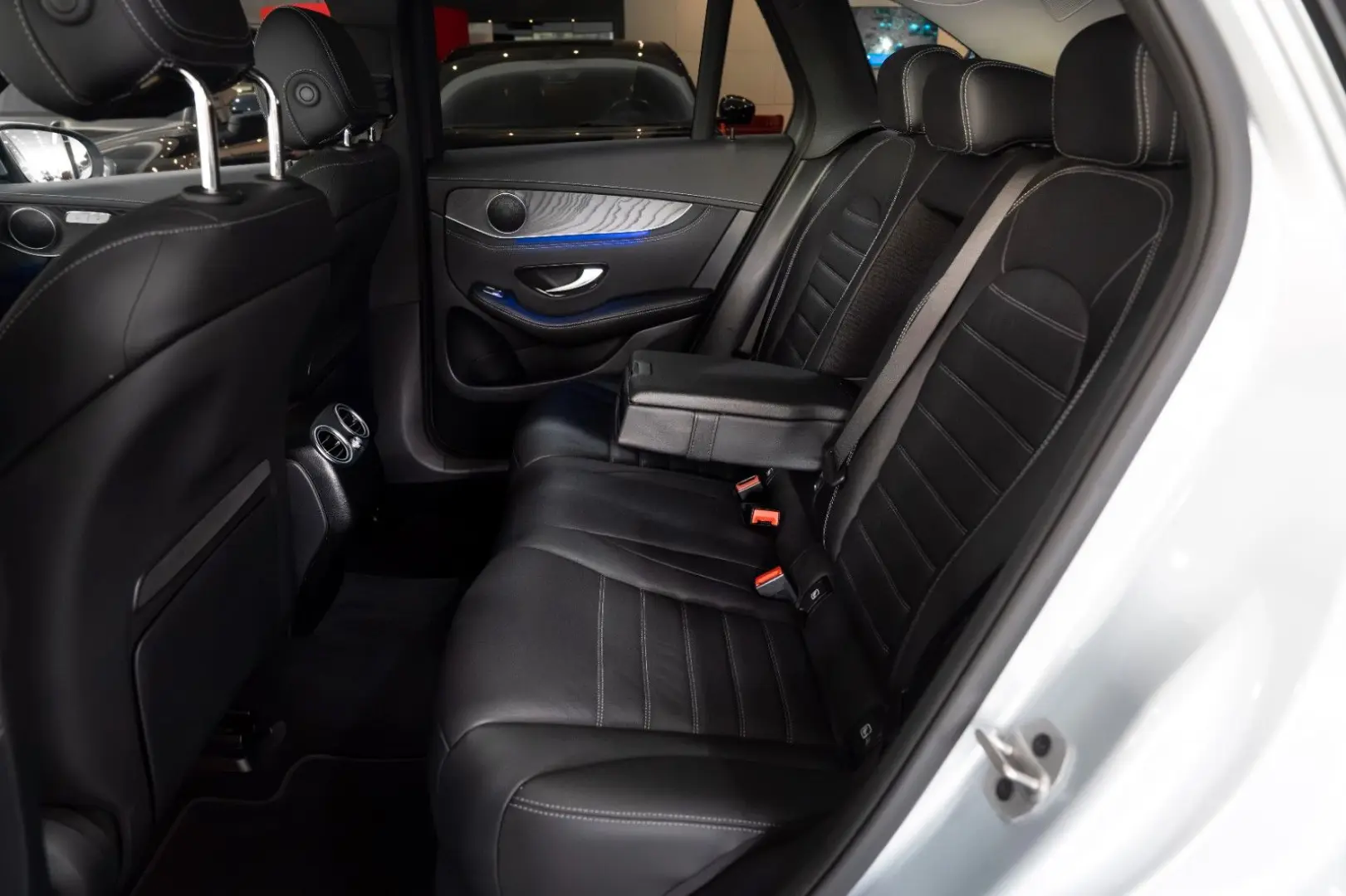 GLC 400d 4Matic AIRMATIC EXCLUSIVE-INTER. 19 LM