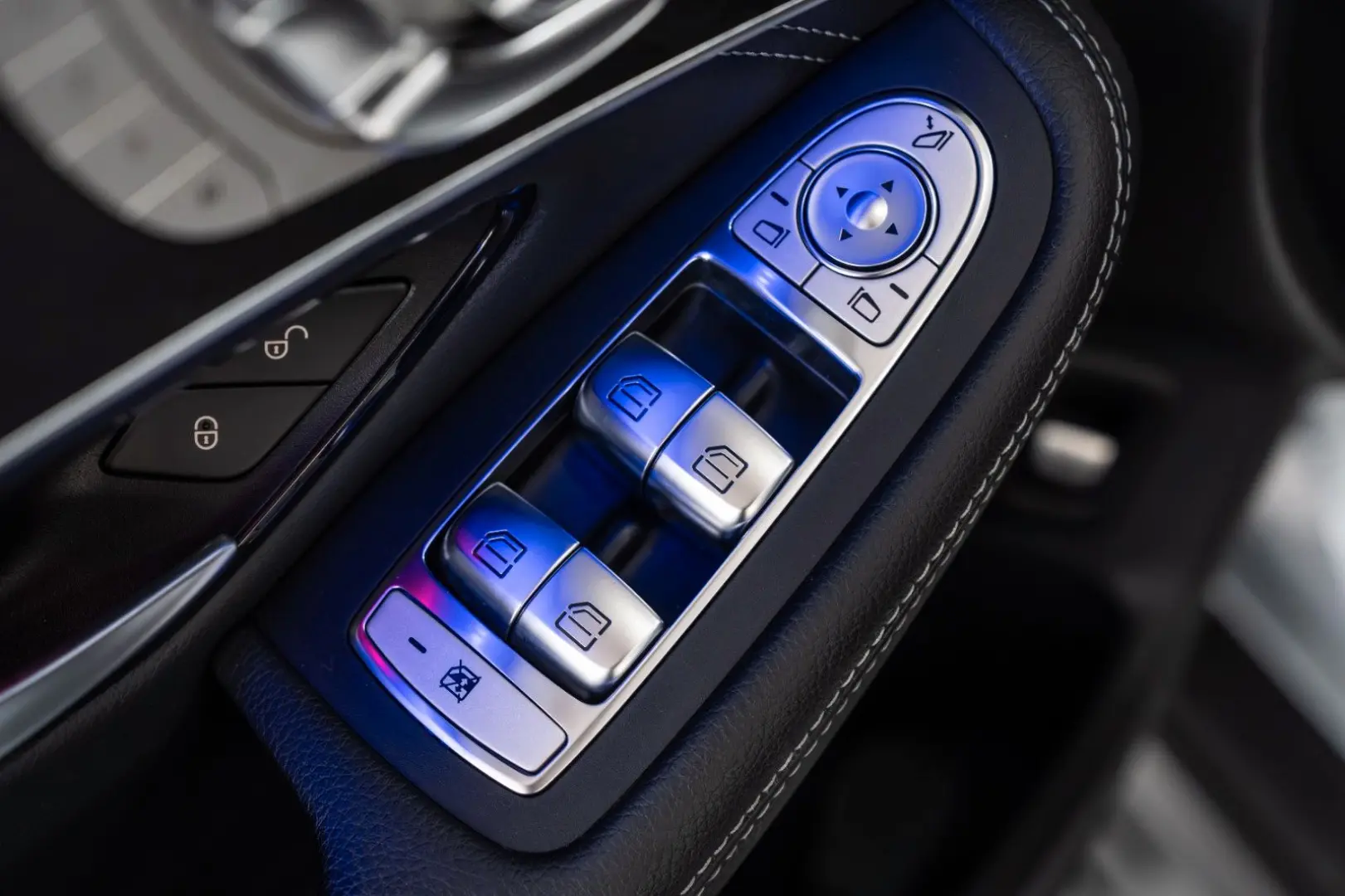 GLC 400d 4Matic AIRMATIC EXCLUSIVE-INTER. 19 LM