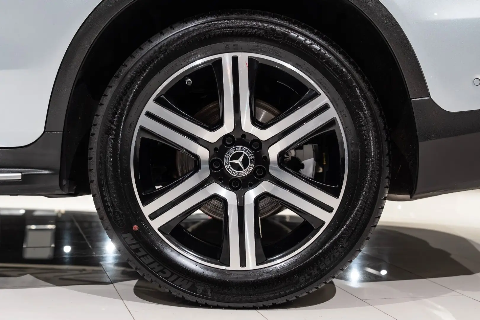 GLC 400d 4Matic AIRMATIC EXCLUSIVE-INTER. 19 LM