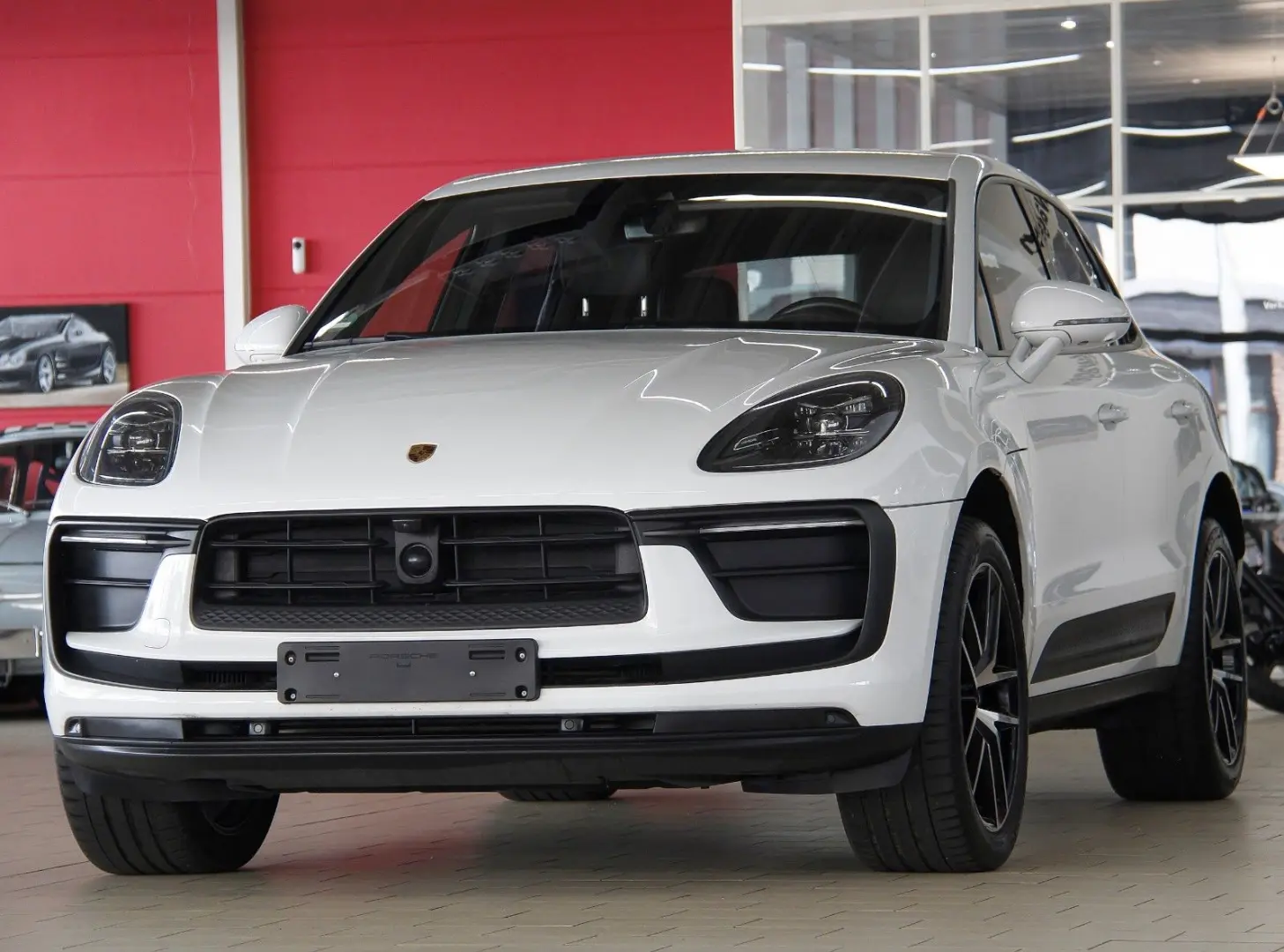 MACAN 2.0T PDK  KAMERA SPUR BOSE LEDER  APPROVED