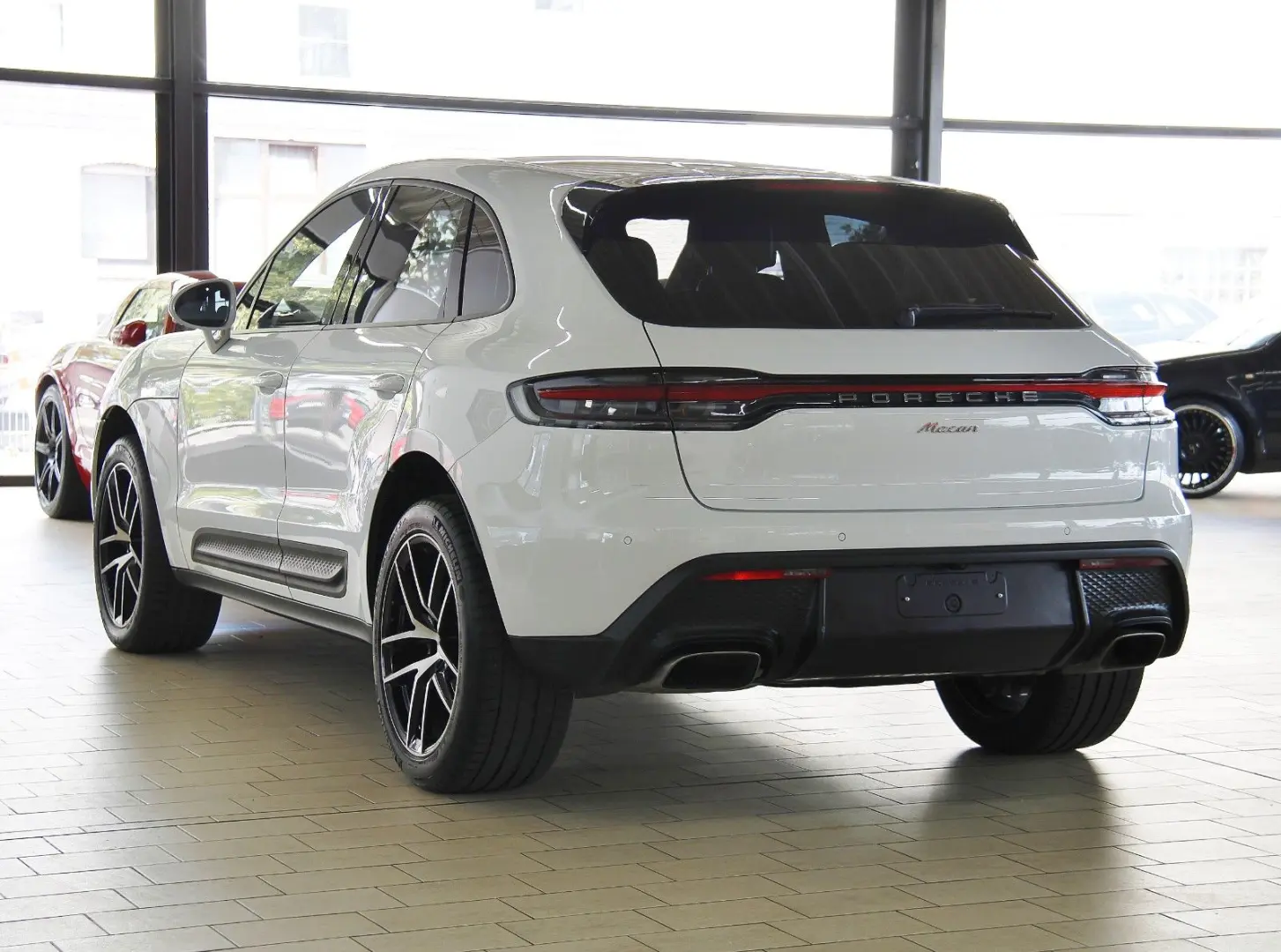 MACAN 2.0T PDK  KAMERA SPUR BOSE LEDER  APPROVED