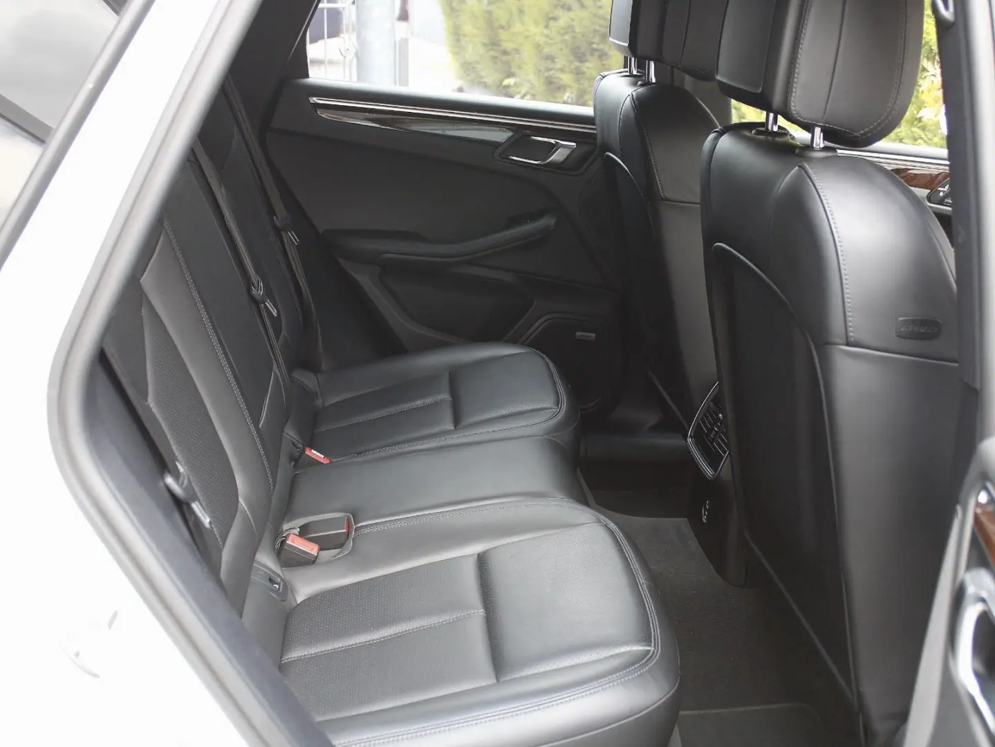 MACAN 2.0T PDK  KAMERA SPUR BOSE LEDER  APPROVED