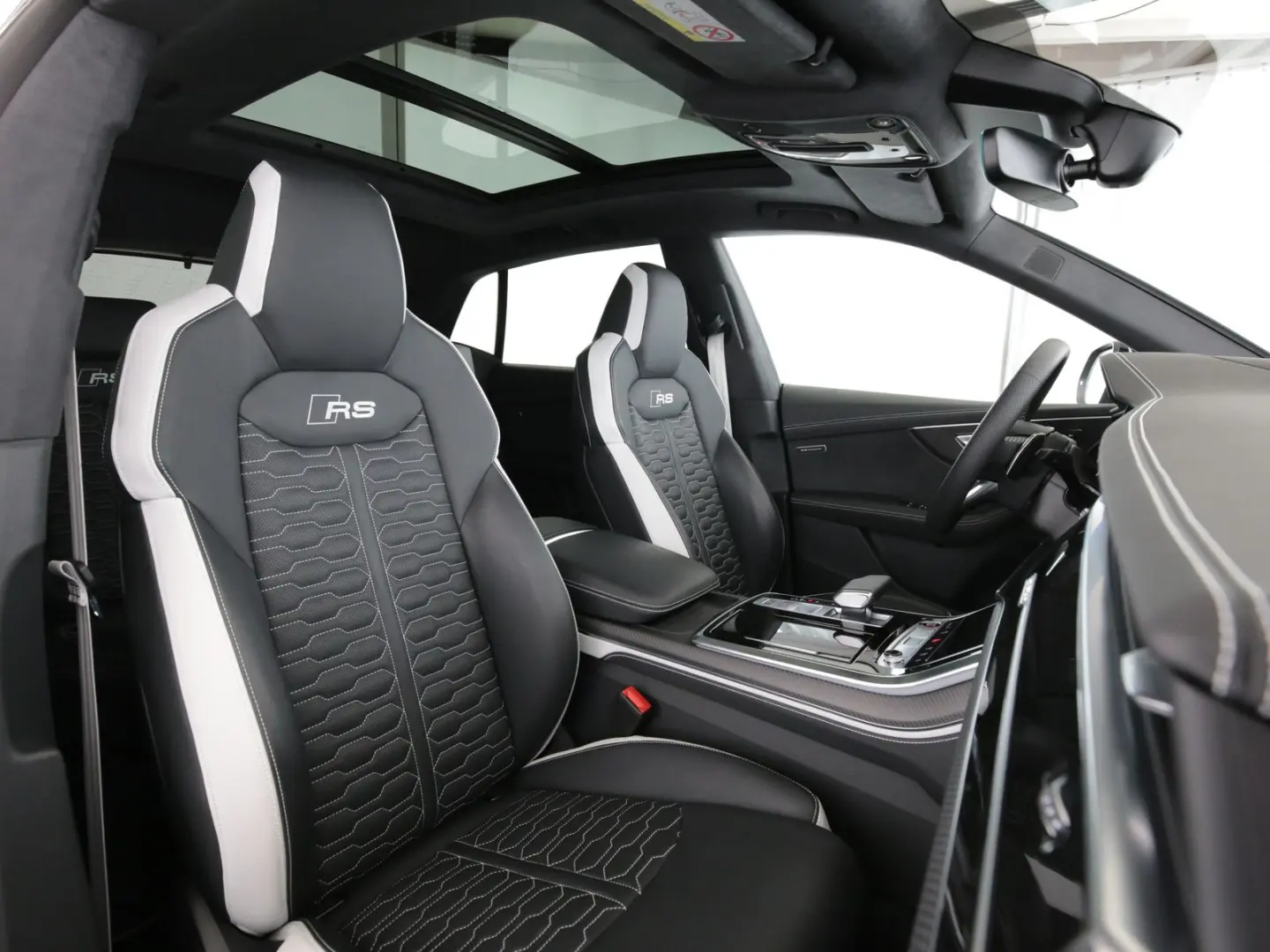 Audi RS Q8 SUV 4.0 TFSI