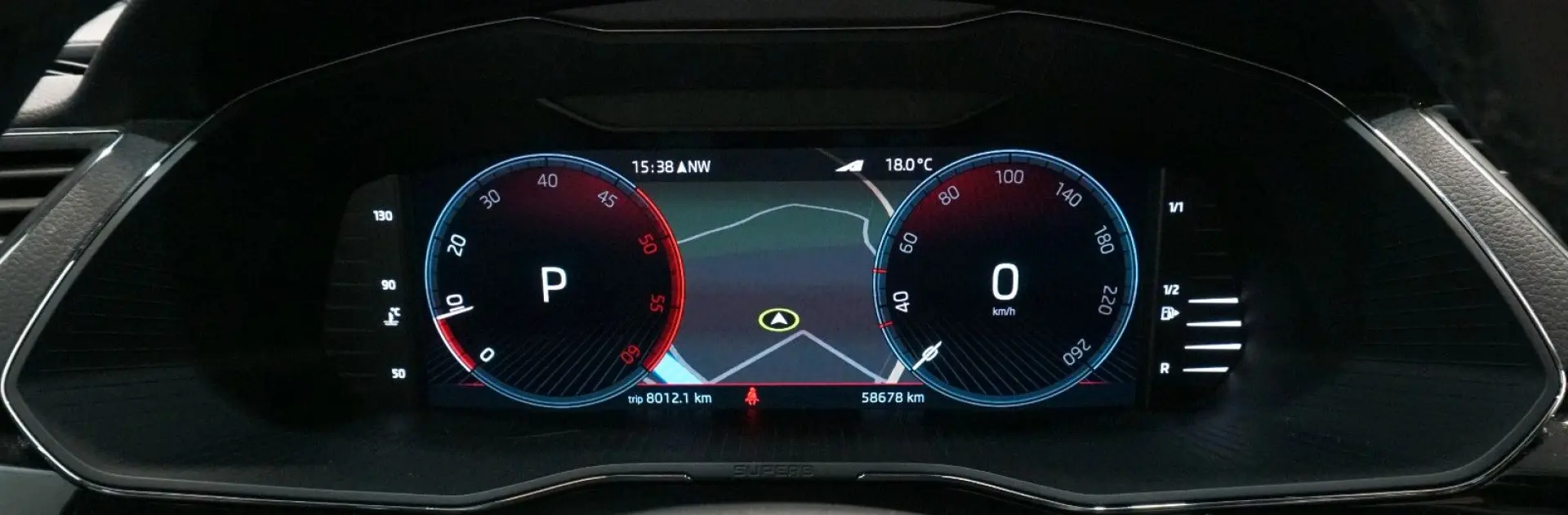 Superb Lim. L&K 2.0 TDI Tempomat LED Leder DAB