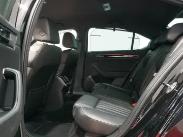 Superb Lim. L&K 2.0 TDI Tempomat LED Leder DAB