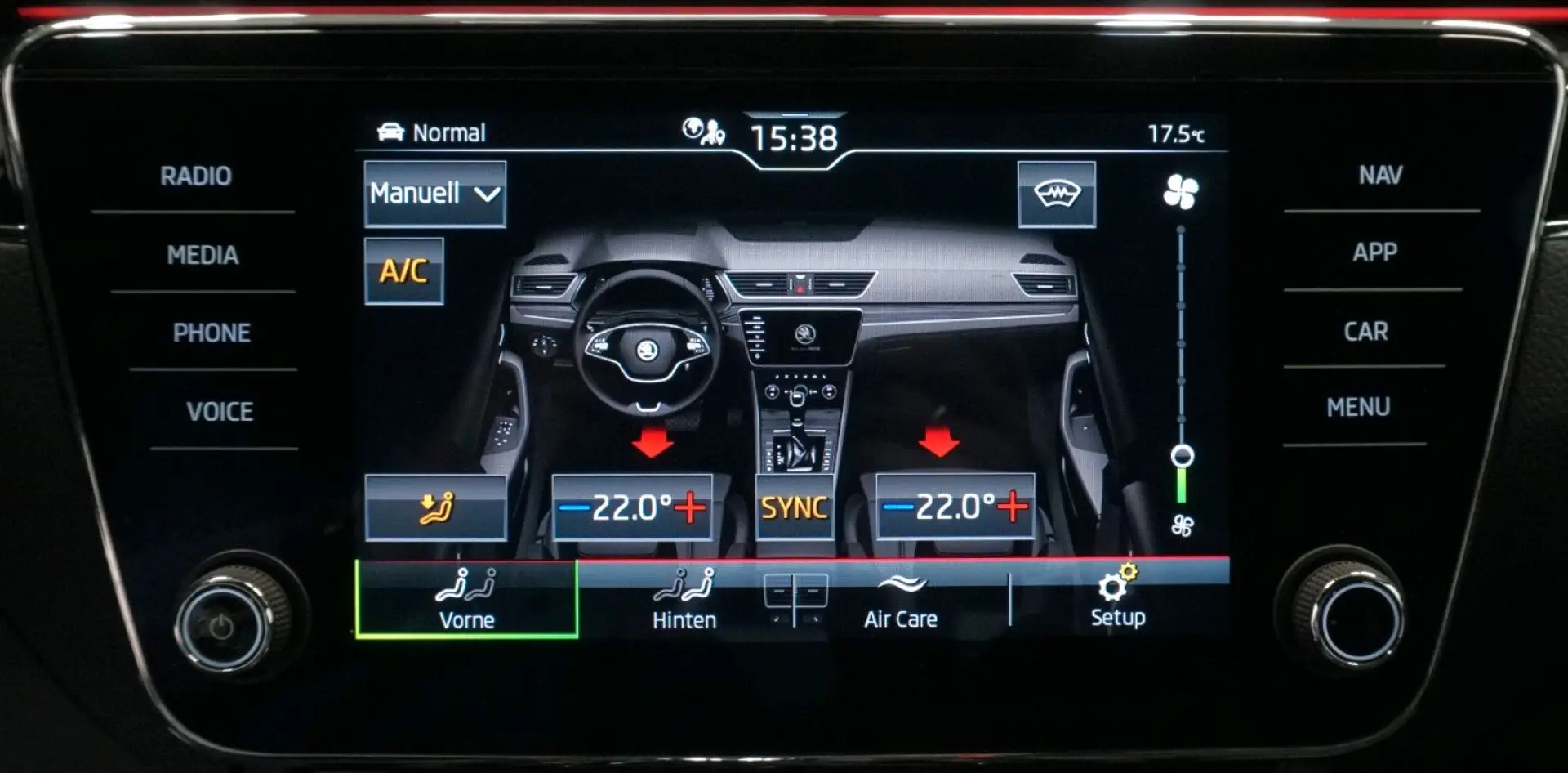 Superb Lim. L&K 2.0 TDI Tempomat LED Leder DAB