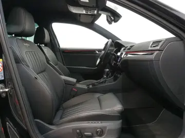 Superb Lim. L&K 2.0 TDI Tempomat LED Leder DAB