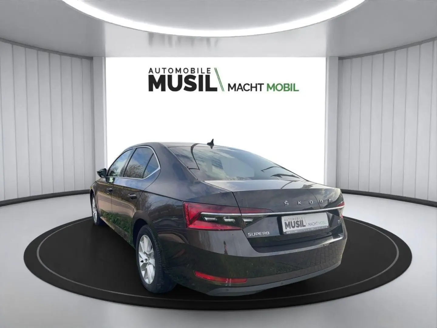 Superb Lim.  iV LED Navi AHK Sound ACC SoH 90%