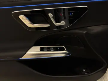 E 300 e Avantgarde-Plus Head-UP AHK FA-Paket