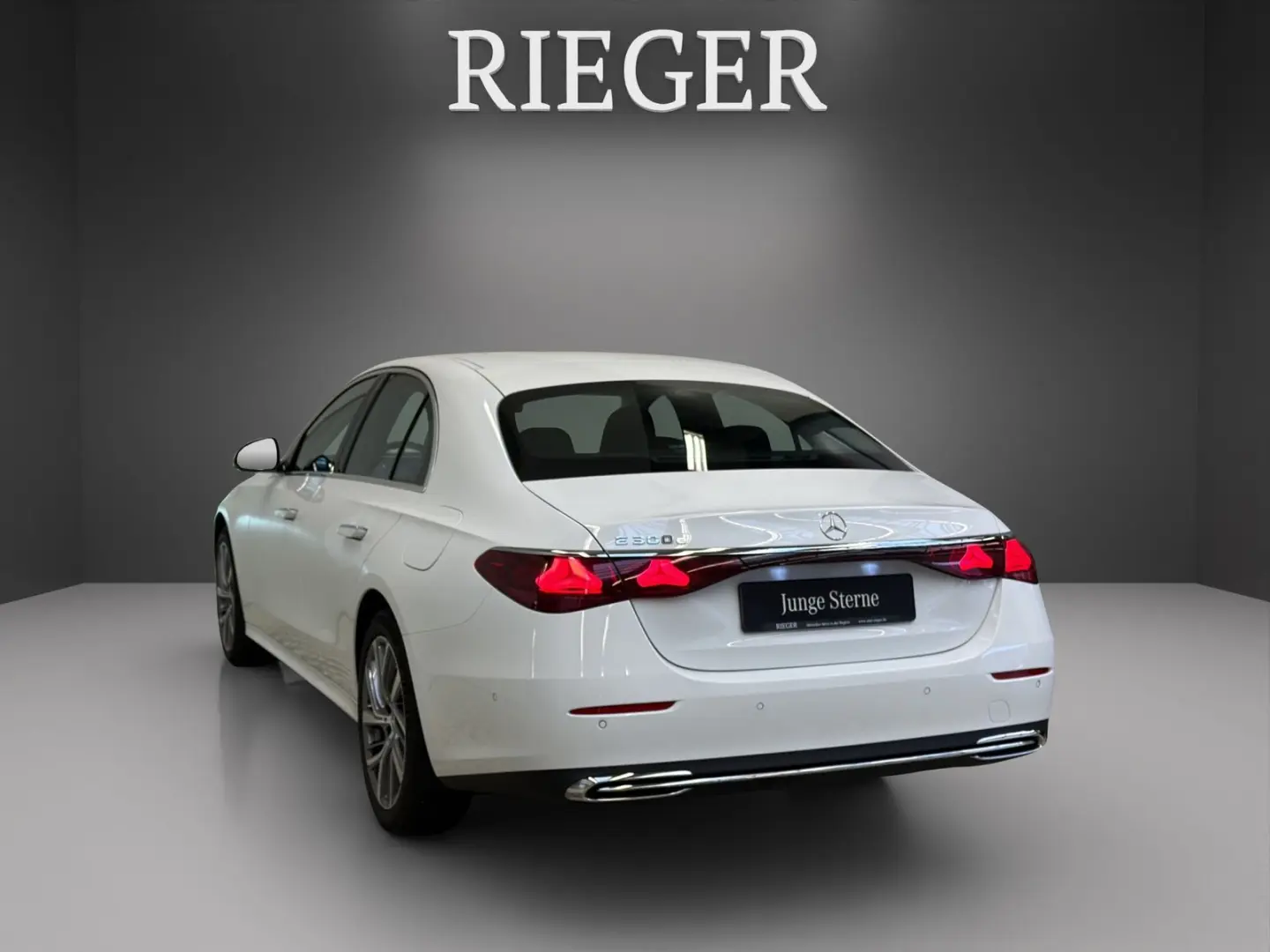 E 300 e Avantgarde-Plus Head-UP AHK FA-Paket