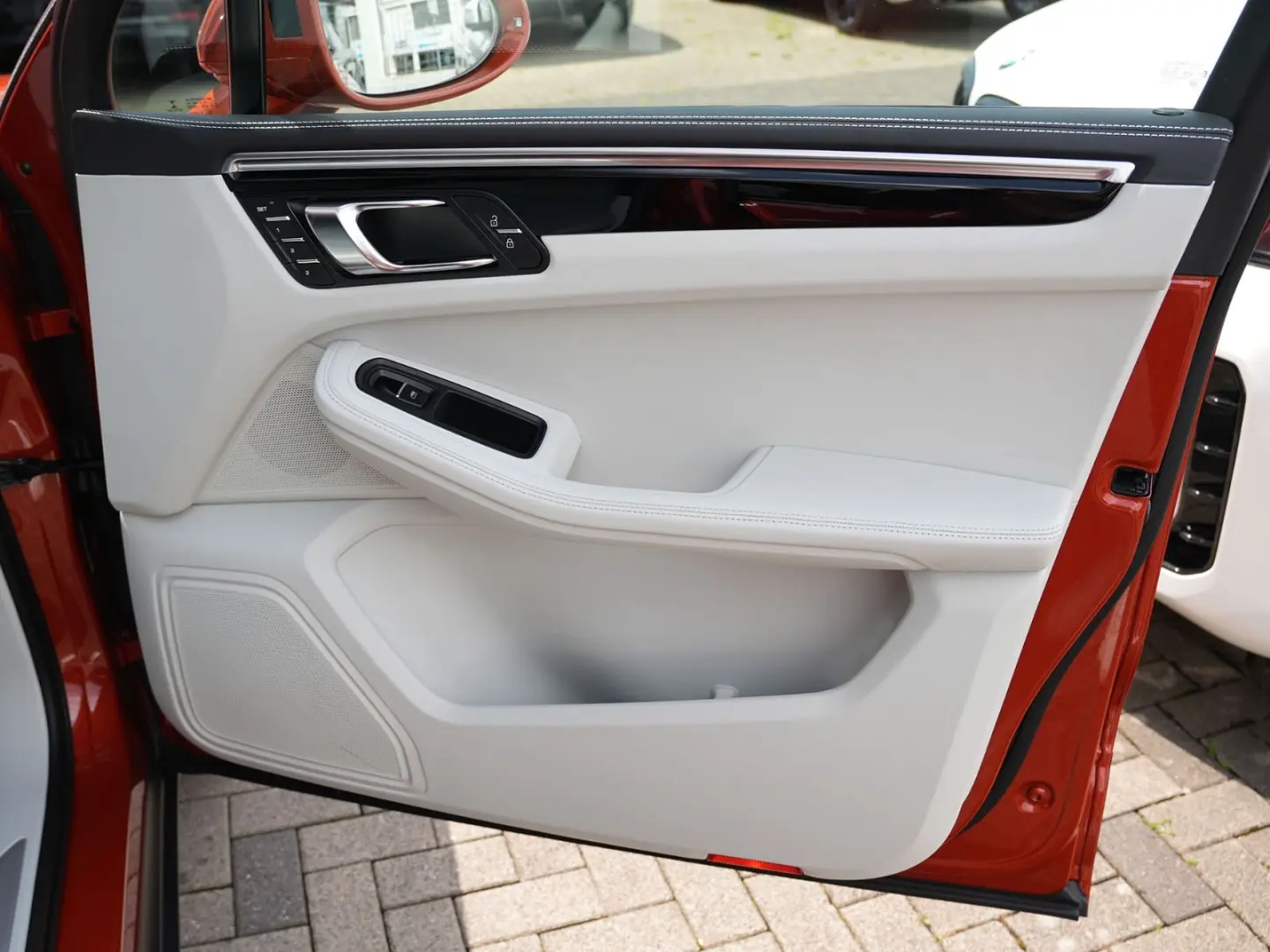 MACAN S PAPAYA-KREIDE-LUFTF.-SPORTABGAS.-21 GT