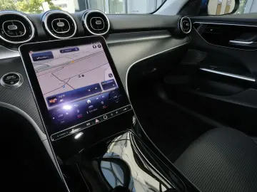 C 180 CARPLAY SPURHALTE 360  MBUX LED 17 ZOLL