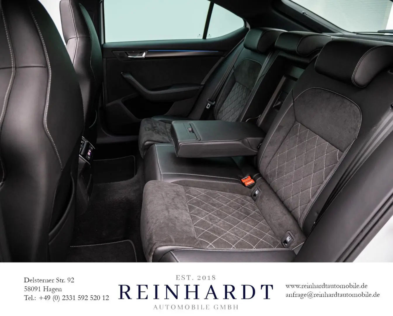 SUPERB LIMOUSINE iV SPORTLINE ACC PANO KAM. LED