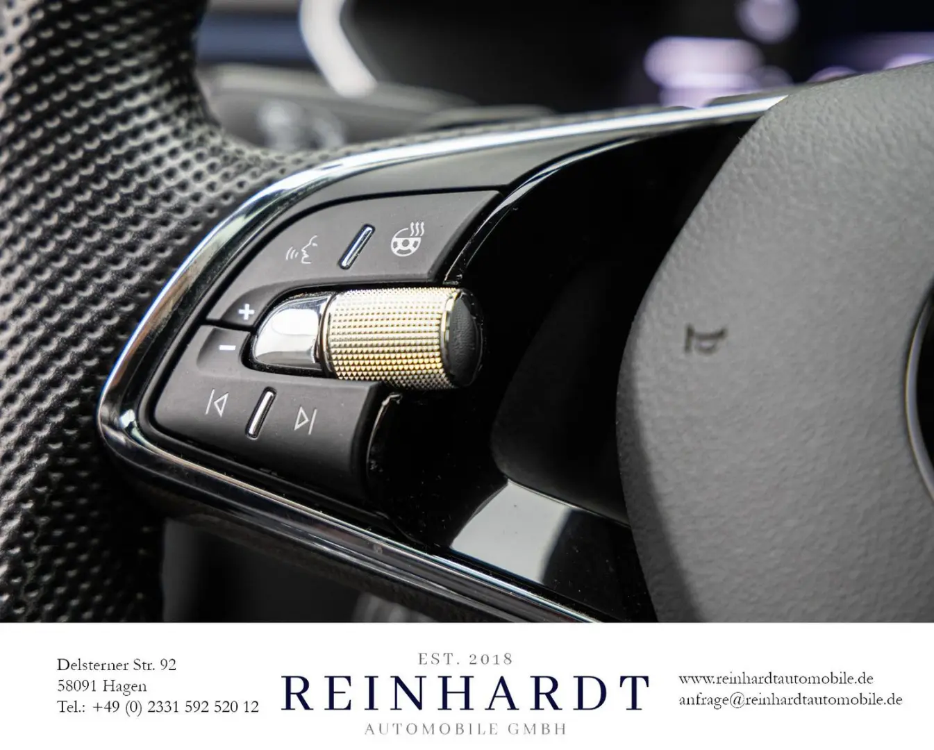 SUPERB LIMOUSINE iV SPORTLINE ACC PANO KAM. LED