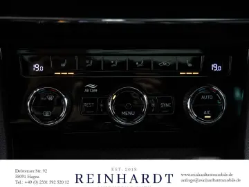 SUPERB LIMOUSINE iV SPORTLINE ACC PANO KAM. LED