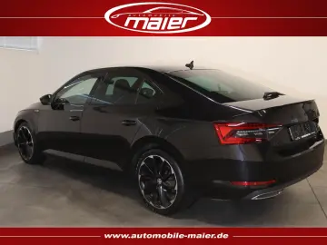 Superb 2.0 TDI SportLine 4x4-PANO-NAV-LED-AHK-