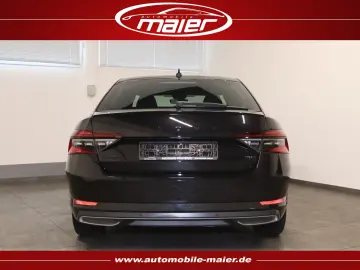 Superb 2.0 TDI SportLine 4x4-PANO-NAV-LED-AHK-