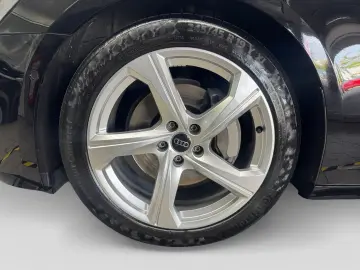 A6 Avant 45 TFSI quattro S line AHK Pano Lenkrad