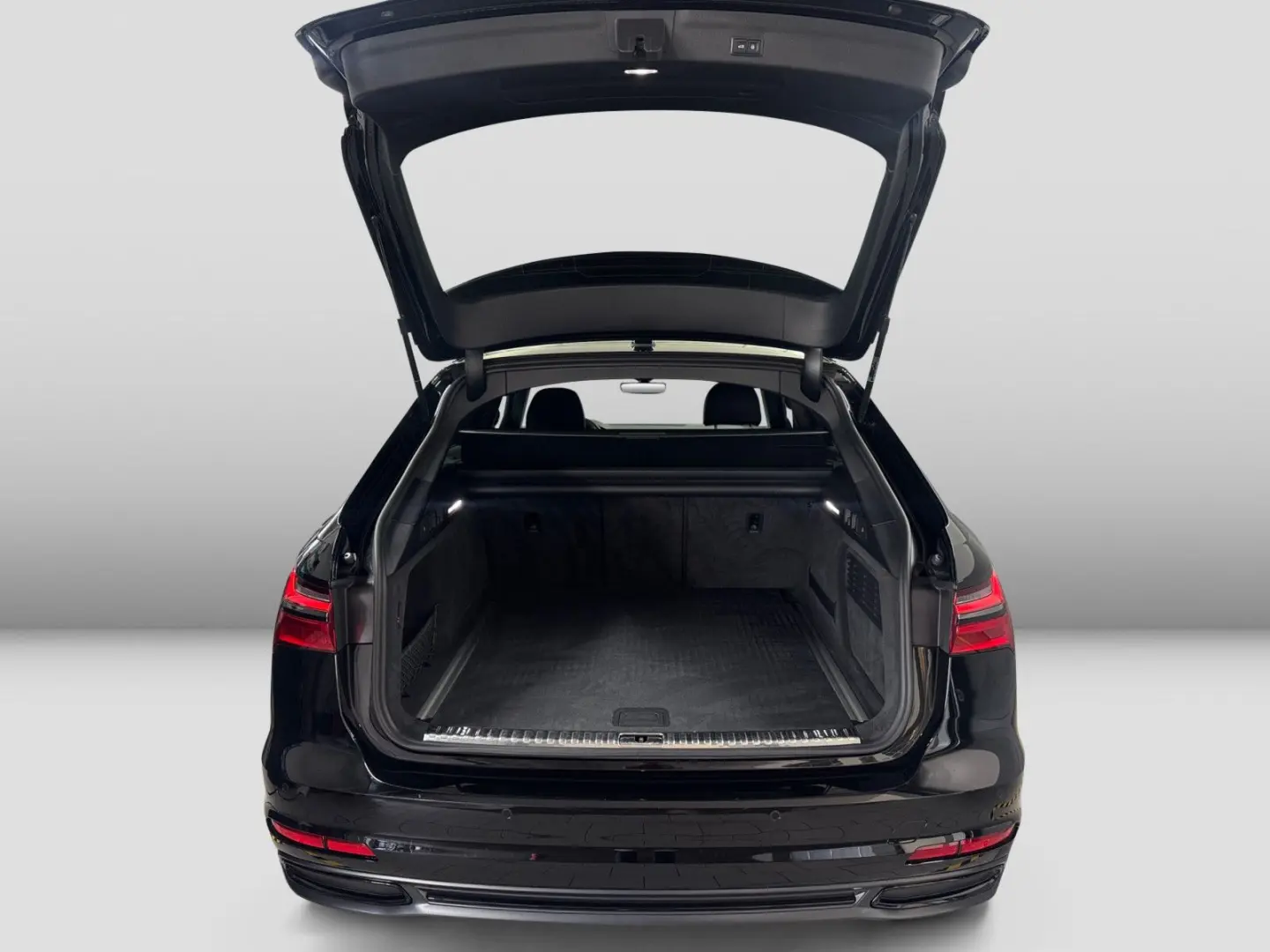 A6 Avant 45 TFSI quattro S line AHK Pano Lenkrad