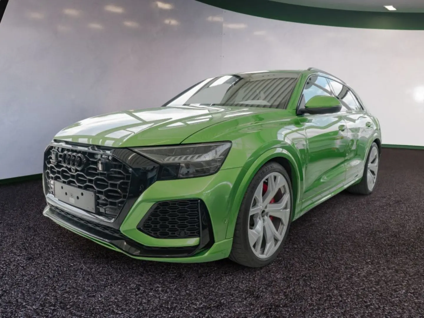 RS Q8 4.0 TFSI quattro tiptronic AHK STANDHZ. BT