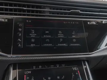 RS Q8 4.0 TFSI quattro tiptronic AHK STANDHZ. BT