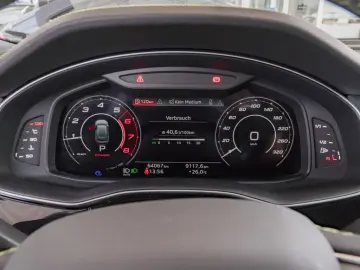 RS Q8 4.0 TFSI quattro tiptronic AHK STANDHZ. BT