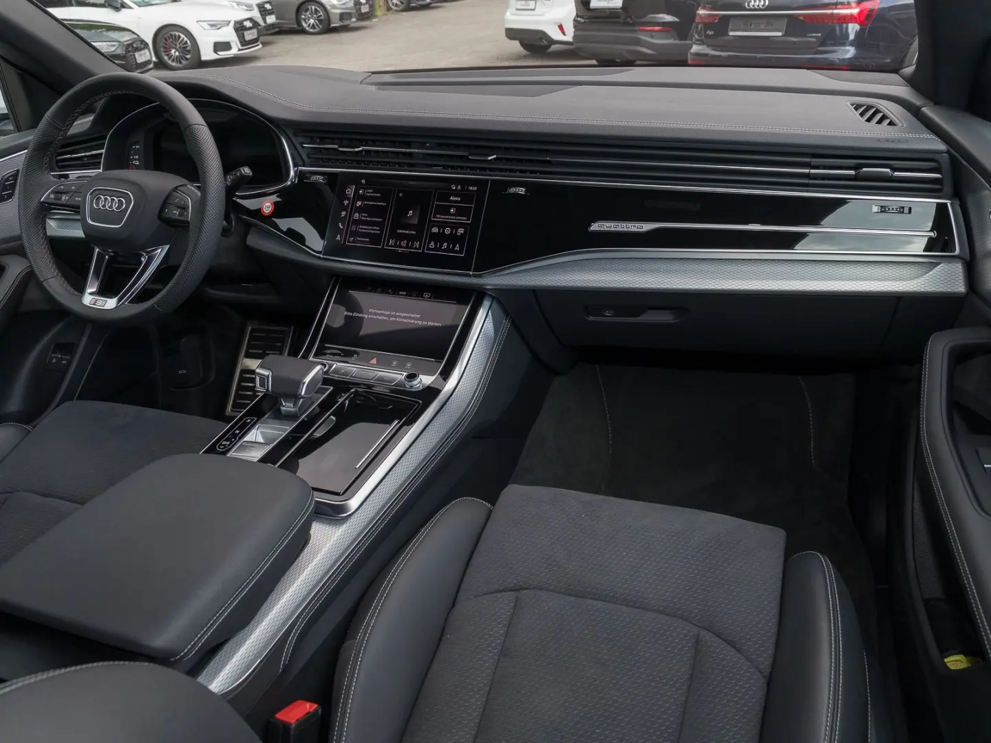 Q8 55 TFSIe Q S LINE FACELIFT  21  MATRIX